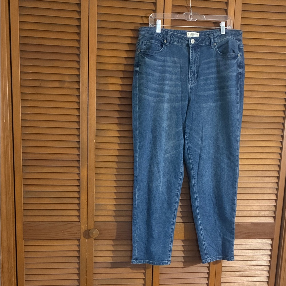 Dark Blue Ankle Jeans